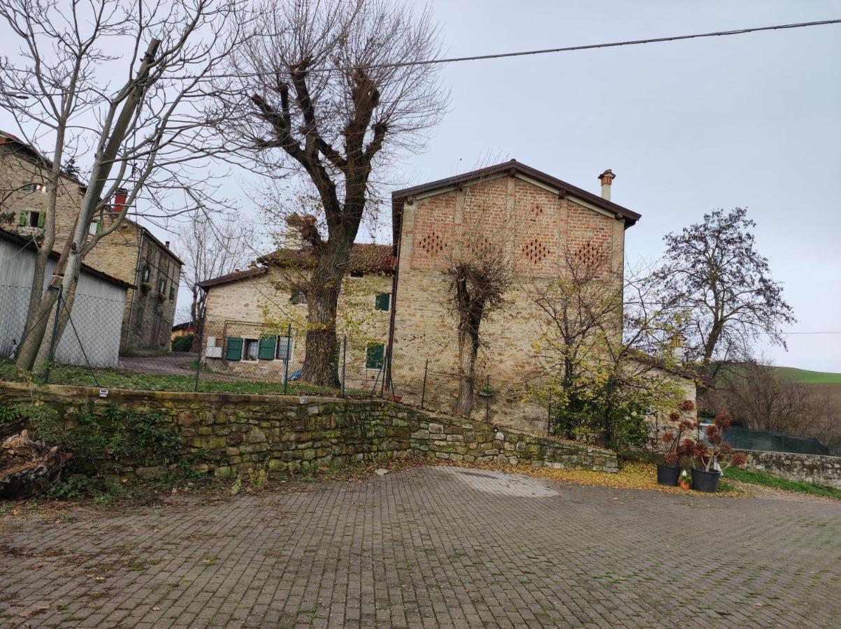 La Corte Dei Celti San Benedetto Del Querceto Buitenkant foto